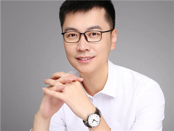 烈焰滔滔：這樣寫人物，讀者又恨又愛