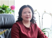 四川文藝出版社：立足西南、放眼全國(guó)　　四川文藝社善于在歷史中汲取力量，也更愿意用全新的筆觸書(shū)寫新時(shí)代的壯麗河山。[詳細(xì)]