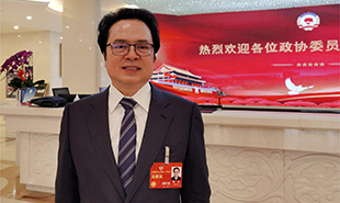 全國政協委員，中國作協黨組成員、副主席、書記處書記陳彥