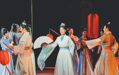 圖為歌劇《李清照》劇照。  　　浙江演藝集團供圖